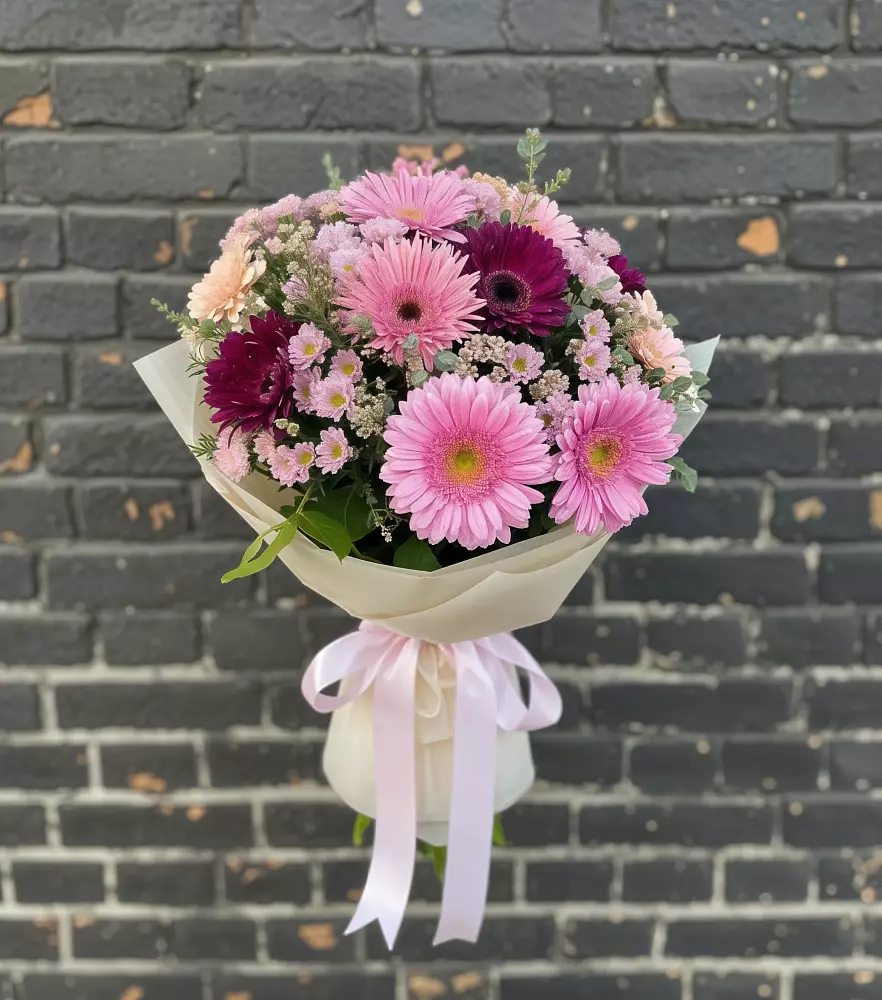 Букет цветов из: Герберы и Хризантемы в Подгорной Краснодарского края
