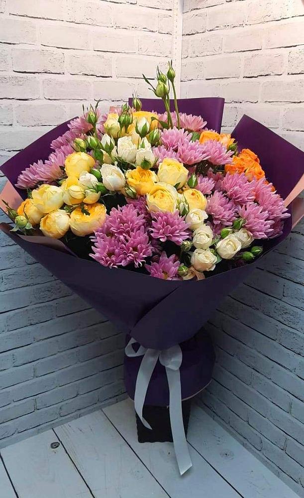 Букет цветов из: Хризантемы и Розы в Подгорной Краснодарского края