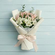 Букет цветов из:  Альстромерии в Подгорной Краснодарского края
