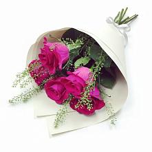 Букет цветов из:  Розы в Подгорной Краснодарского края