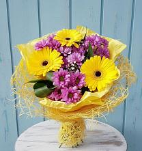 Букет цветов из:  Хризантемы и Герберы в Подгорной Краснодарского края