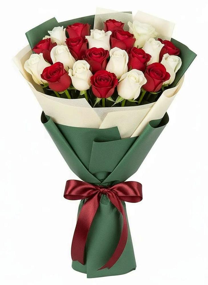Букет Микс из красных и белых роз в Подгорной Краснодарского края