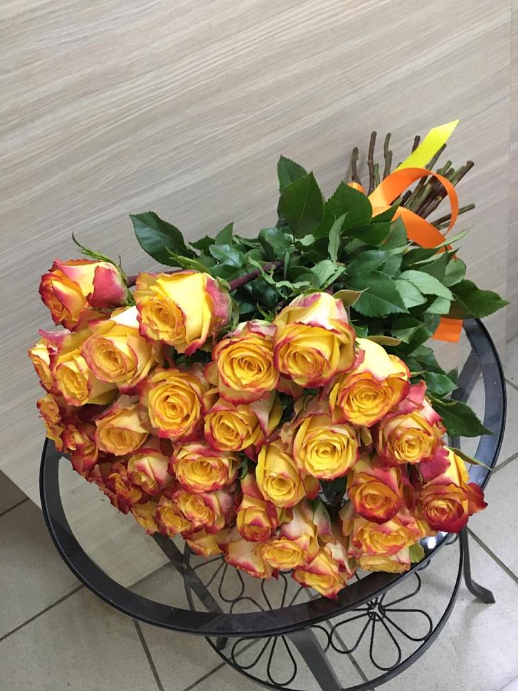 Букет Желтые розы в Подгорной Краснодарского края