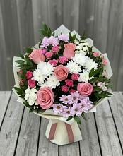 Букет цветов из:  Альстромерии, Гвоздики, Розы и Хризантемы в Подгорной Краснодарского края