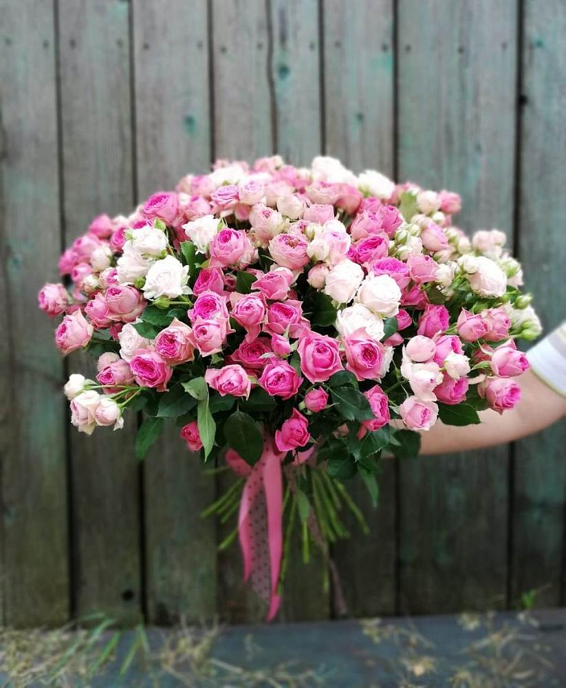 Букет Розовые кустовые розы Натали и Лав Лидия в Подгорной Краснодарского края