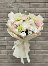Букет цветов из:  Гвоздики, Розы, Лизиантусы и Хризантемы #REPLACE_PRED# Подгорной Краснодарского края
